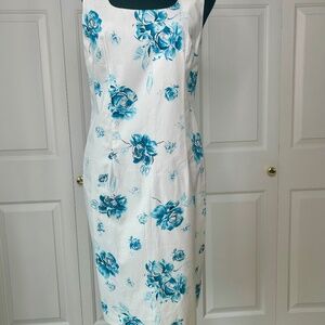 Louben Summer Sheath Dress with Blue Flower Design on White Dress  Size 6